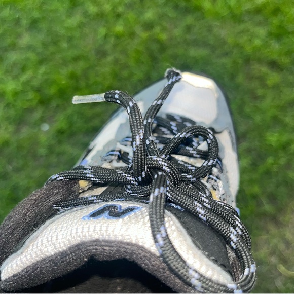 New Balance 476 Gray and Black Sneakers - Picture 10 of 12